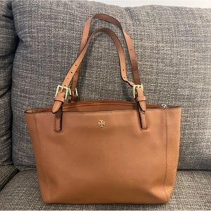 Tory burch tote purse